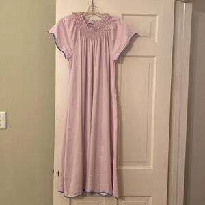 Lake nightgown size S. 100% cotton. Midi length.